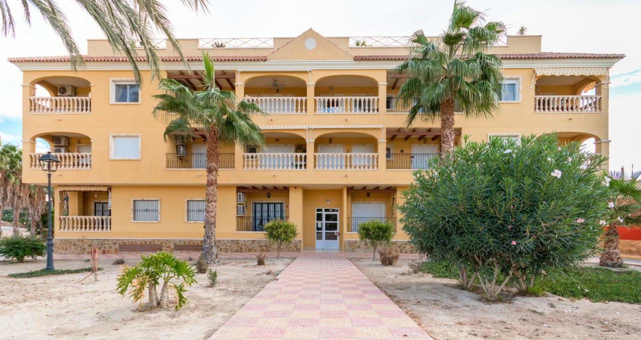 Residential Jardin Del Pintor - La Casa Amarilla Apartment Jacarilla Ngoại thất bức ảnh